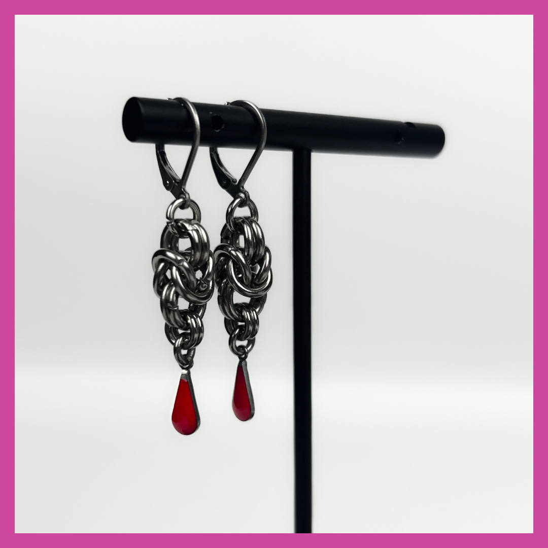 FANG EARRINGS