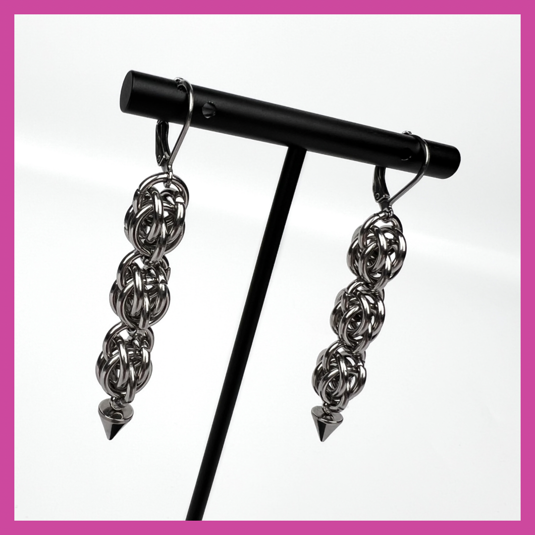 TWIST EARRINGS