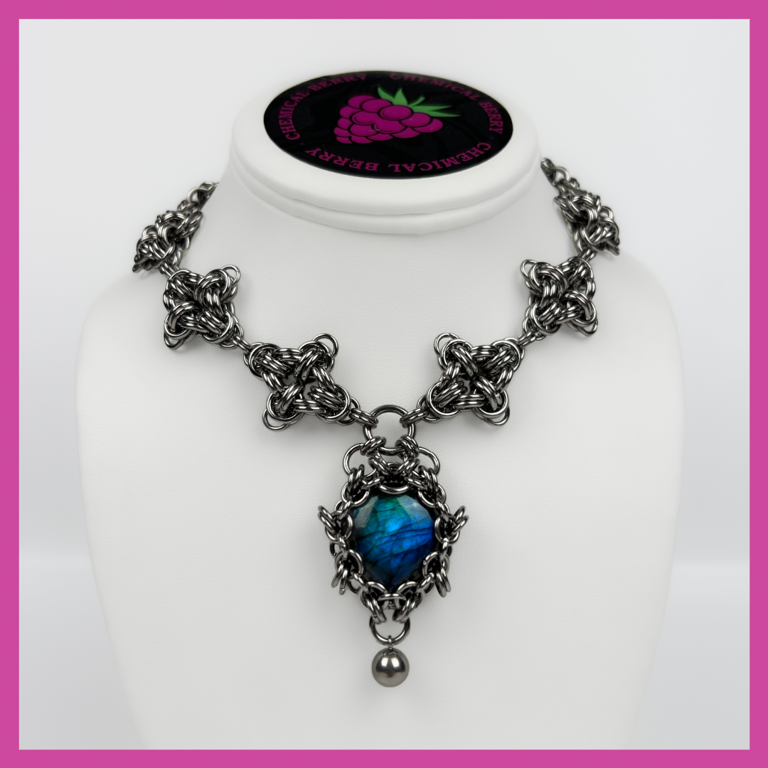 NAVI | STEEL & LABRADORITE NECKLACE
