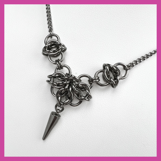 MOURNING | PENDANT NECKLACE