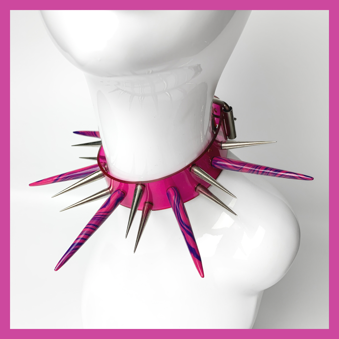 TWISTED PINK CHOKER